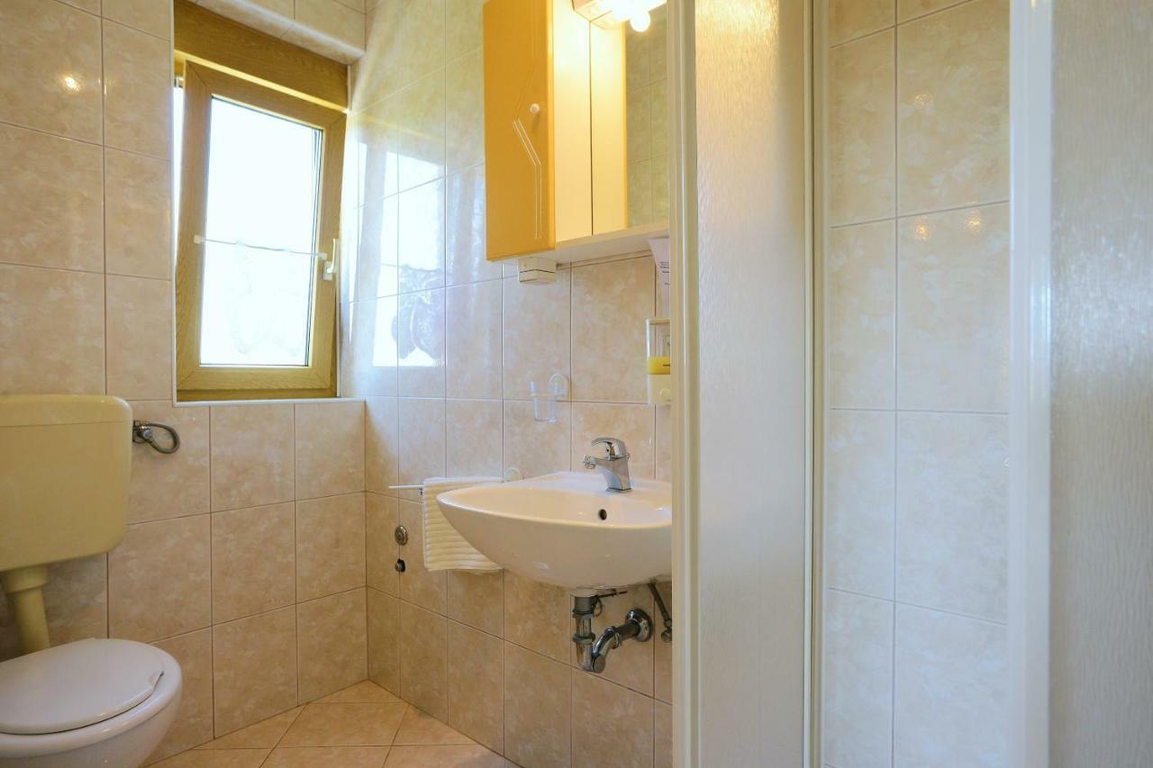 Ferienhaus Tomic Nedeščina Bagian luar foto