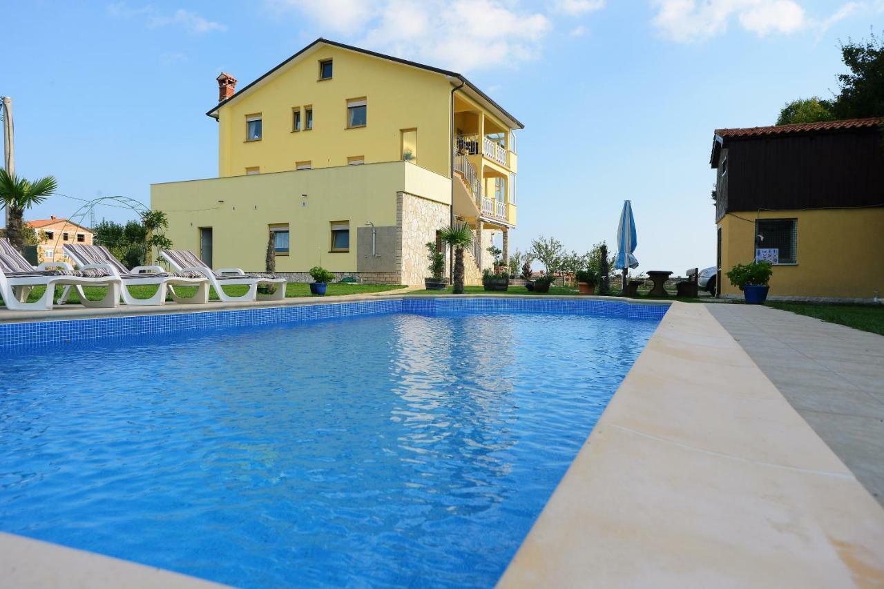 Ferienhaus Tomic Nedeščina Bagian luar foto