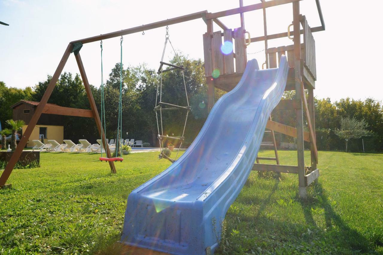 Ferienhaus Tomic Nedeščina Bagian luar foto
