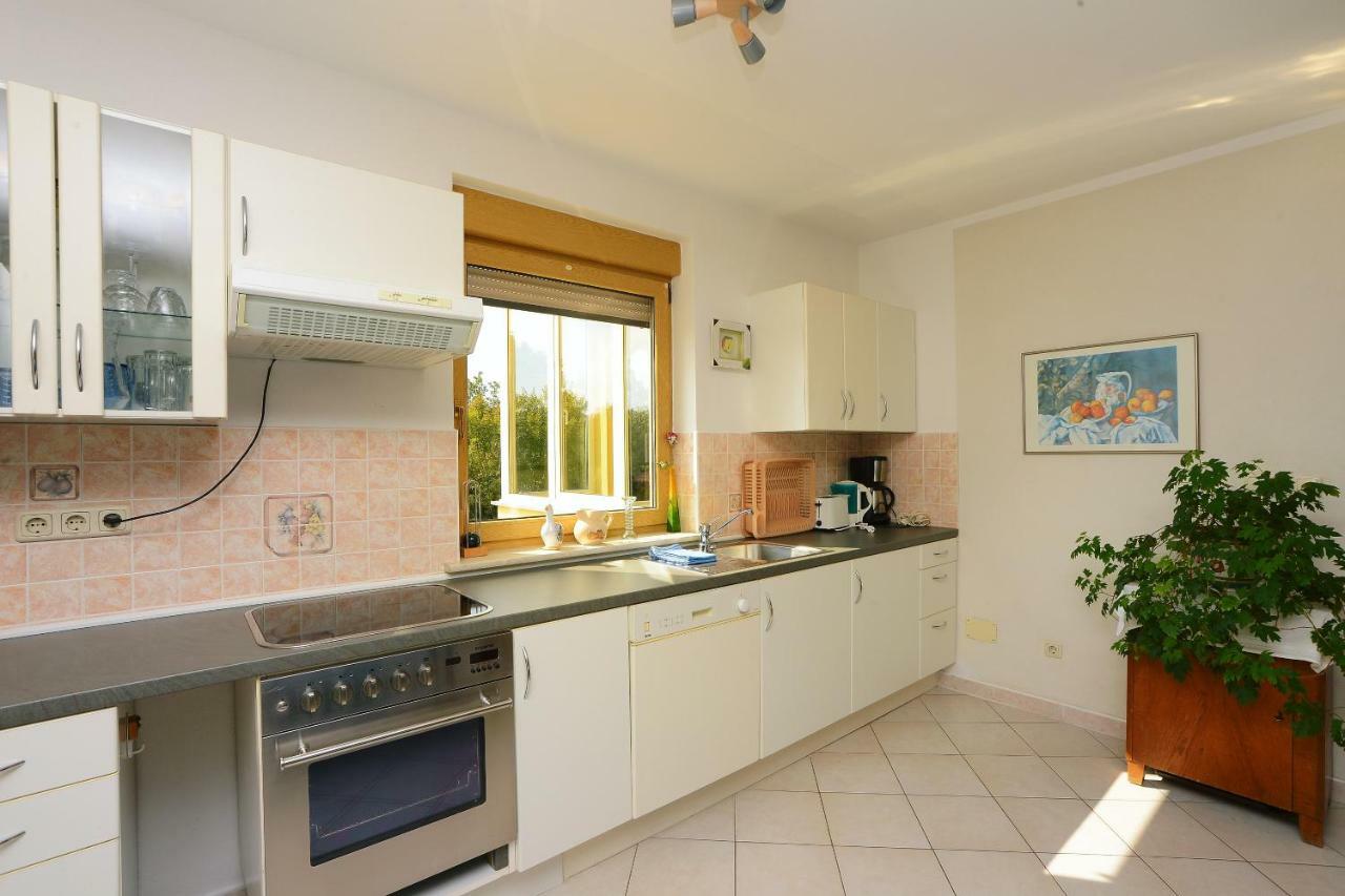 Ferienhaus Tomic Nedeščina Bagian luar foto