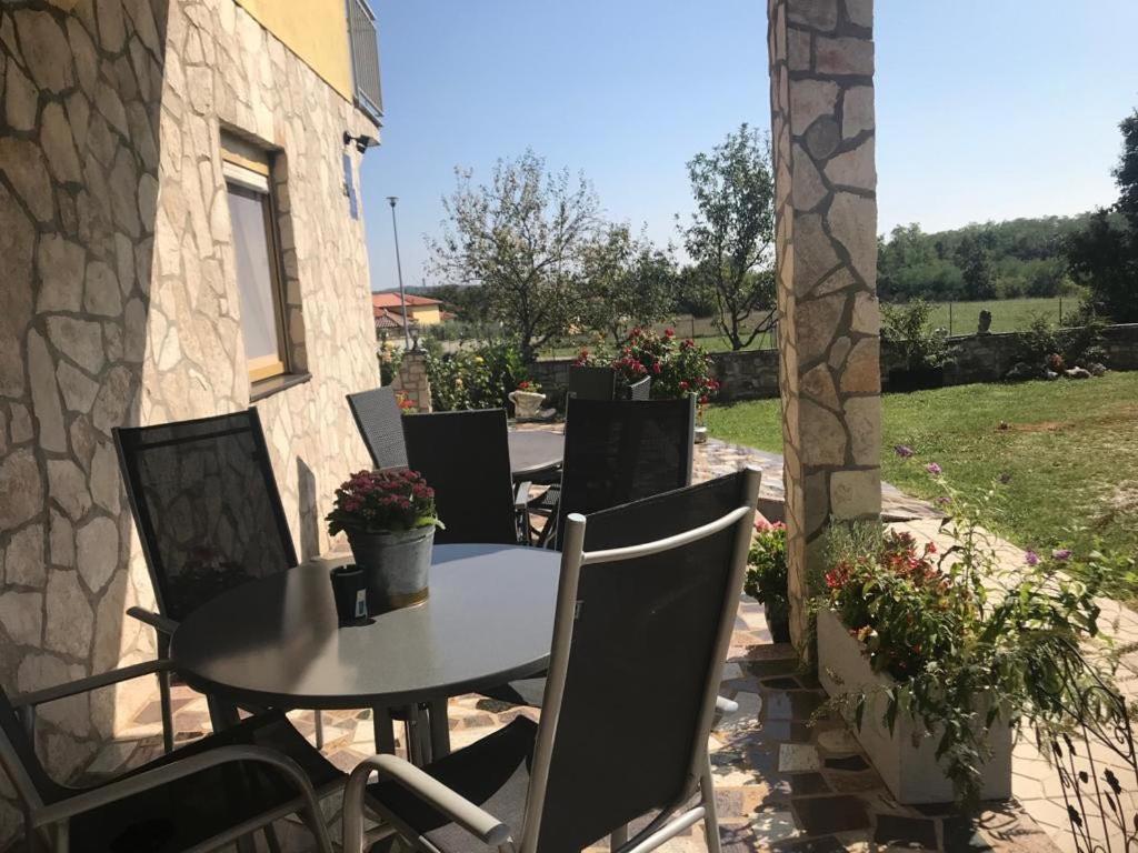 Ferienhaus Tomic Nedeščina Bagian luar foto