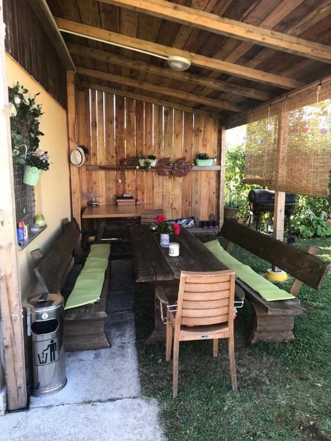 Ferienhaus Tomic Nedeščina Bagian luar foto
