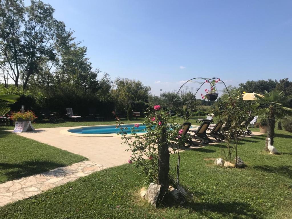Ferienhaus Tomic Nedeščina Bagian luar foto